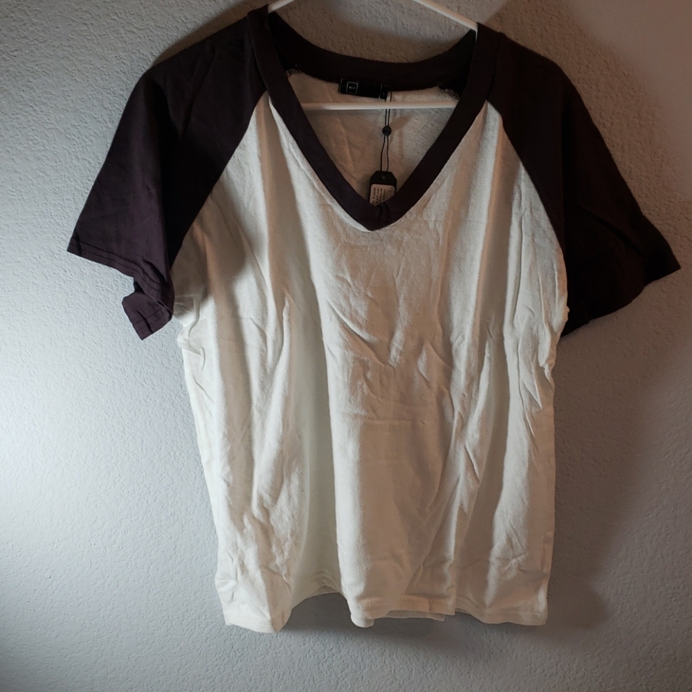 V neck Tee short sleeve New Comune